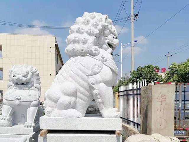 石獅子