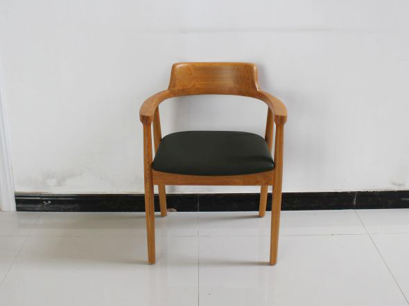 餐椅HC587