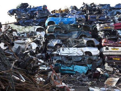 废旧汽车是废铁回收的重要途径