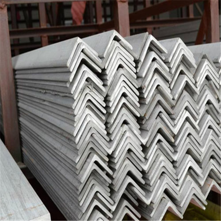 西安不锈钢厂家：角钢的规格是多少？