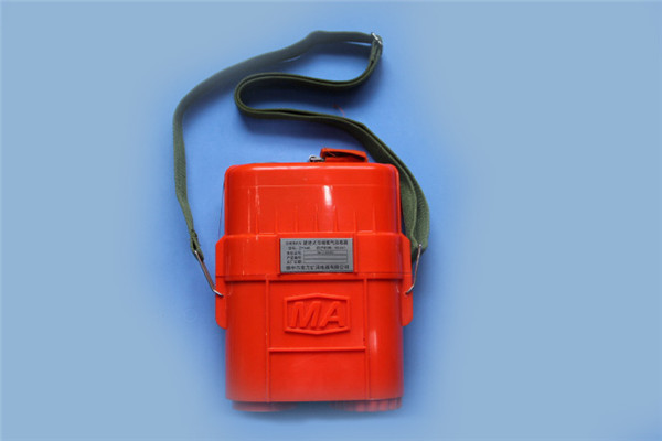 ZYX45压缩氧气自救器