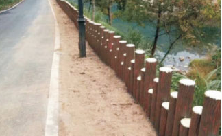一种仿木桩驳岸施工方法与流程
