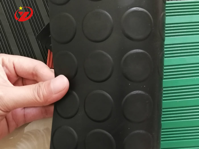 Bump insulation rubber plate for distribution room