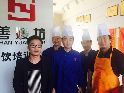 王先生―特色小吃项目而且��力�有所增�L培训