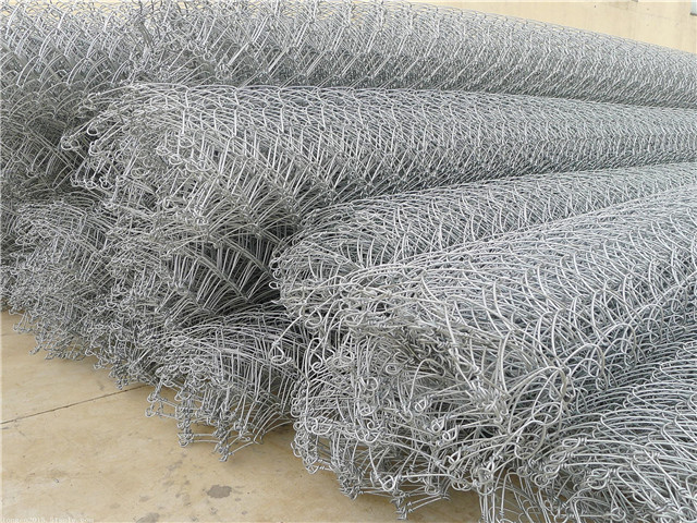 绞索网由高强度防腐钢丝成索后编制