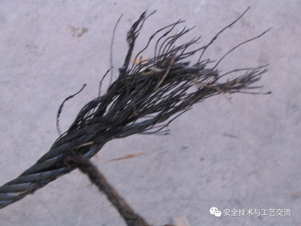 塔吊要倒塌，其實(shí)很難！但沒人管理就容易