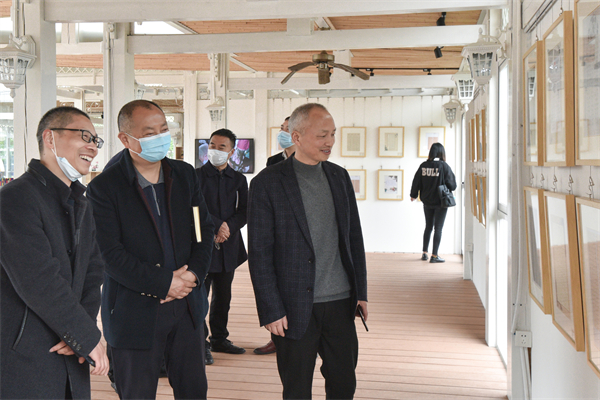 邛崃市举行首届百年英才师生书法大赛作品展
