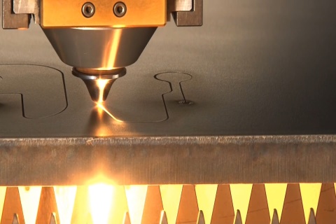 针对不锈钢的激光切割如何调整切割效果？