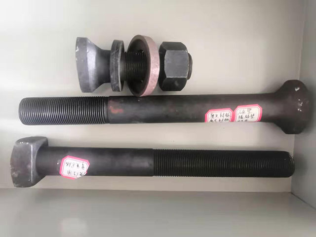 南昌球磨机螺栓
