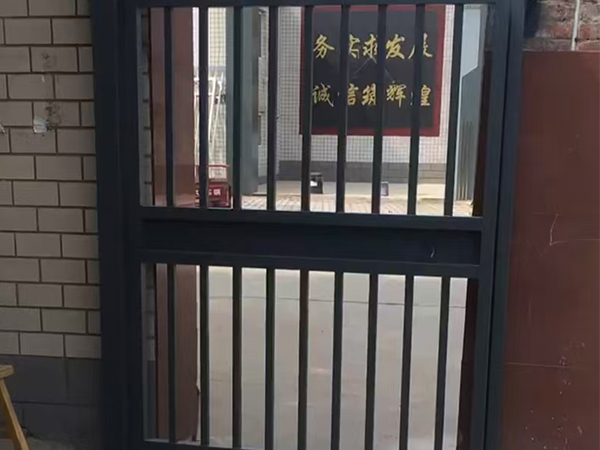 小區(qū)自動(dòng)感應(yīng)門(mén)禁廠家