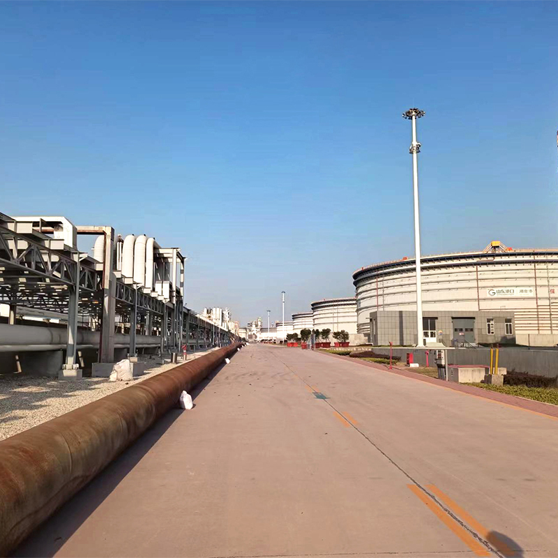 烟台港万华工业园码头有限公司  3万m³油罐机械清洗