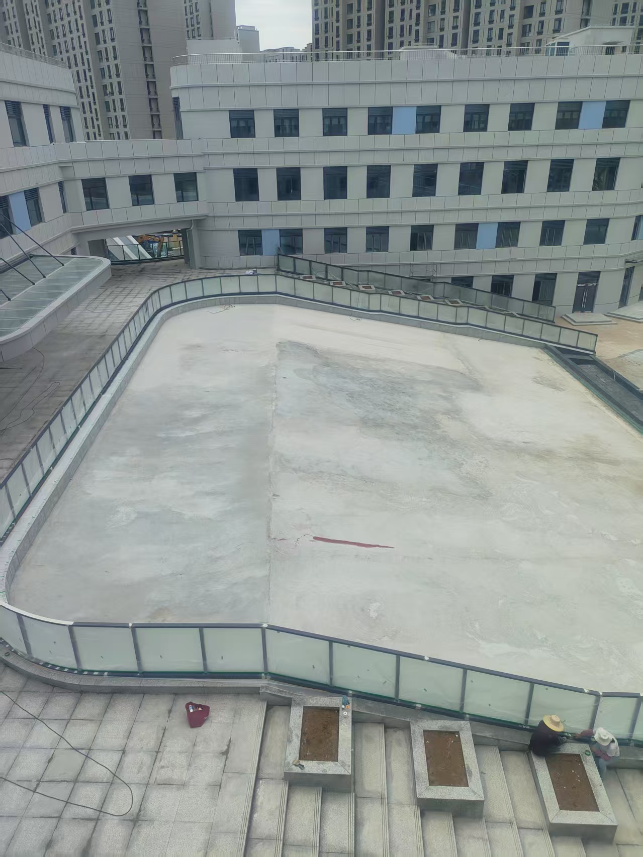 实验中学
