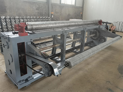 正反擰六角網機