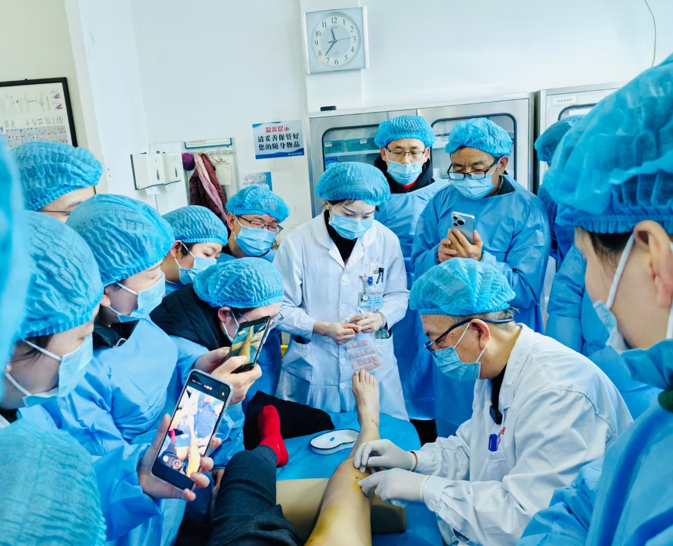 2025年12月12日成都针刀医学新进展培训班