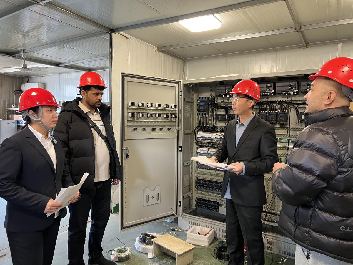 也门客户滚镀锌生产线验收