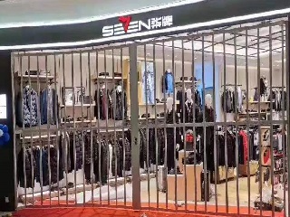 貴州折疊門批發(fā)商家離我們遠(yuǎn)嗎？