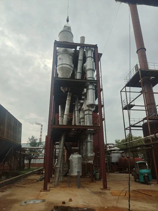 山东德州某化工厂三效蒸发项目施工中