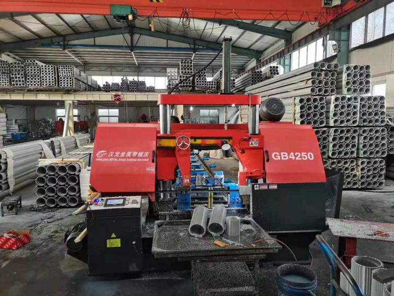 Ecnomic Hi speed  Band Saw 4250