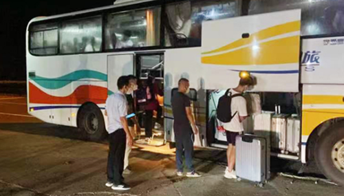 儋州市教育系统：执笔丹心育桃李 执甲同心战“疫”线