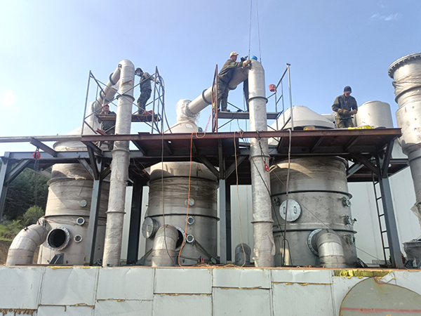 硝酸铵废水三效强制循环蒸发器