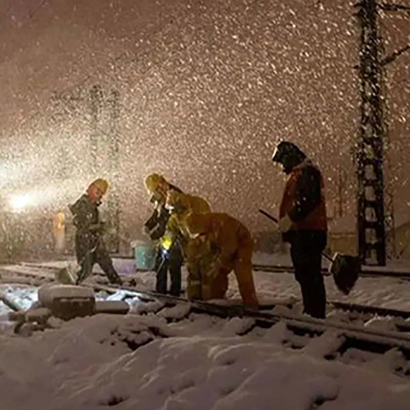 湖南暴雪已致1万余人受灾！输电线路在线覆冰监测装置保障电力供应稳定