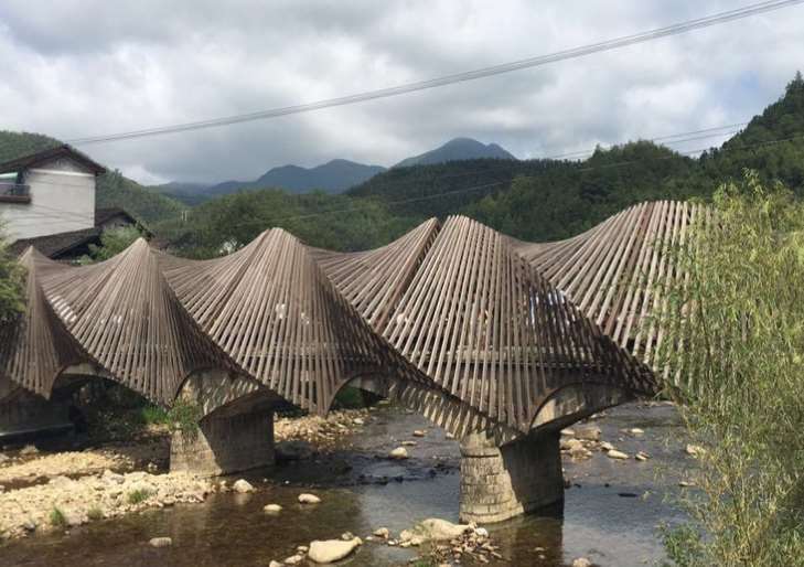 竹建筑是天然环保的取暖力量