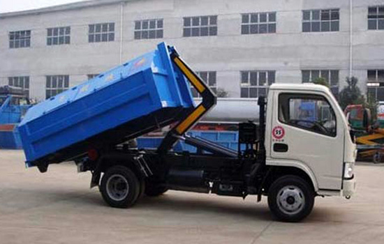 东风垃圾运输车