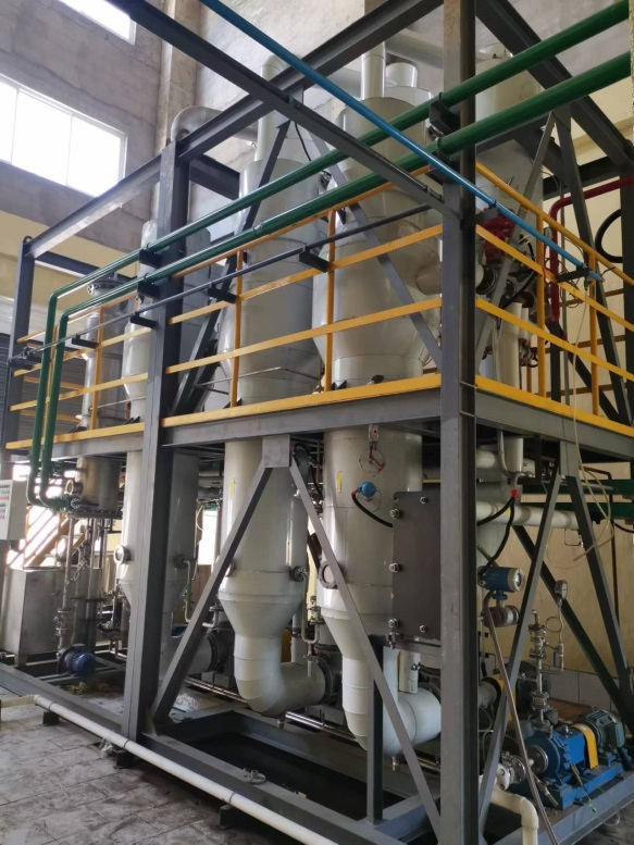 河北邯鄲某鋼廠撬裝式3效氯化鈉廢水蒸發(fā)設備調(diào)試完成