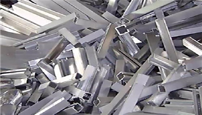 鋁合金廢品回收粉碎方法