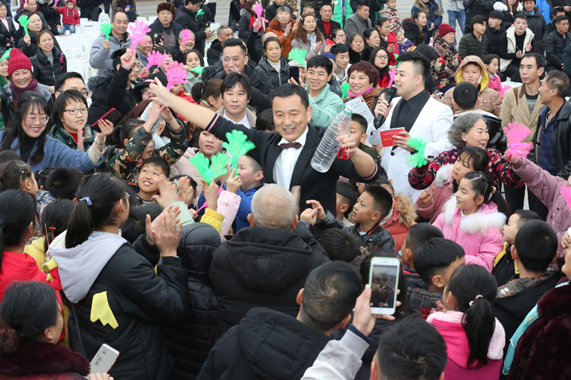 “亲情中华”与古蔺老区人民同心同行