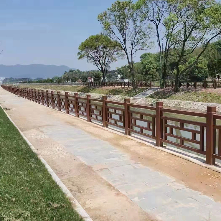 公园仿木护栏