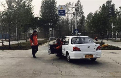 華豐駕校教你停車(chē)就該這么干