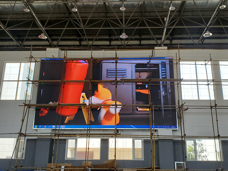 某学院篮球馆P2.5显示屏案例