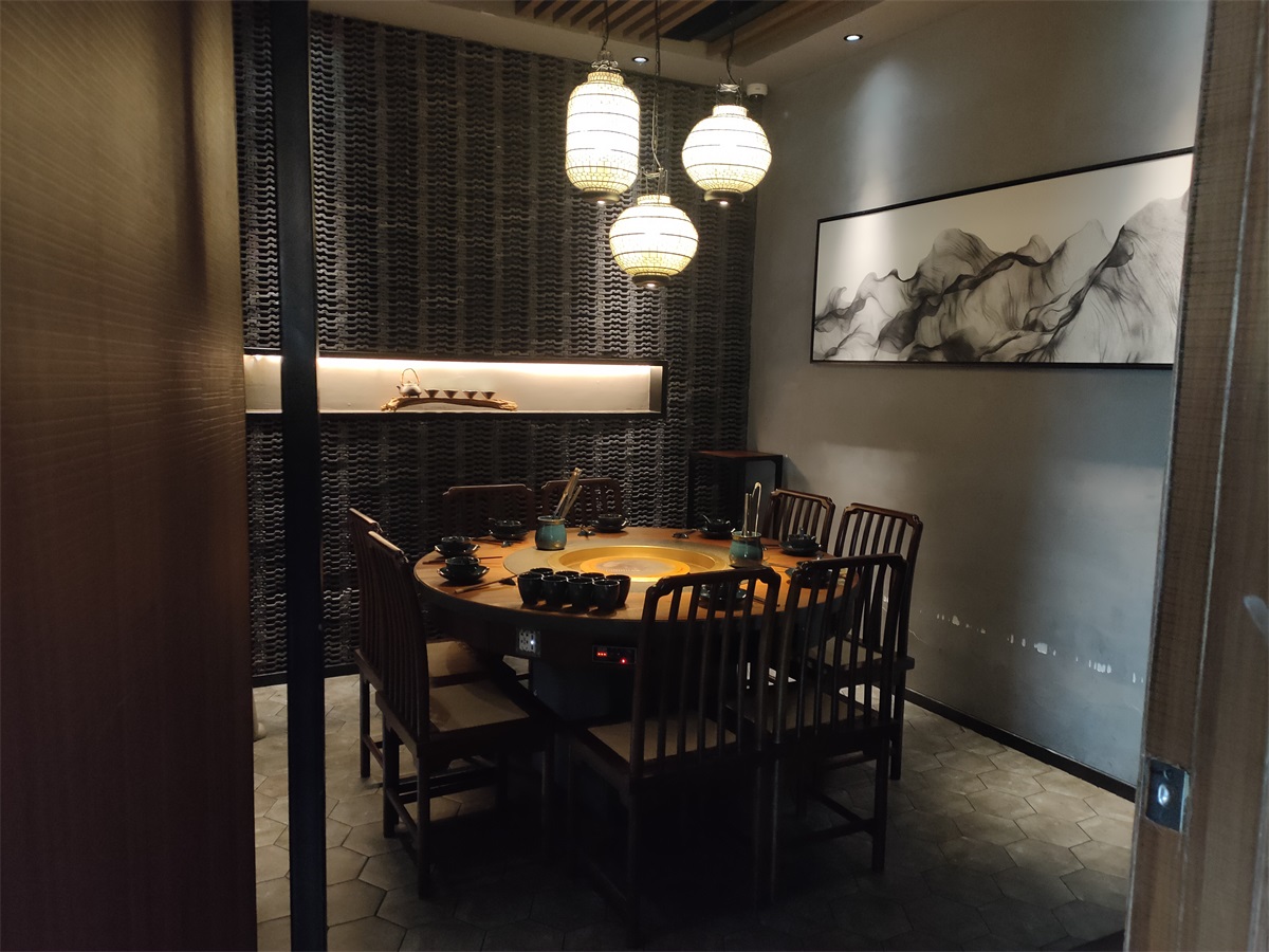 湊湊南翔店
