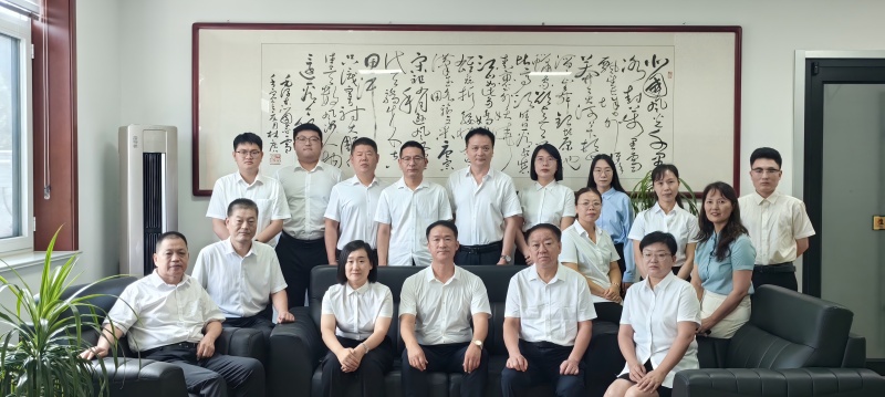 淄明律所召开2025年上半年工作总结大会 共庆45周年华诞迈向新征程