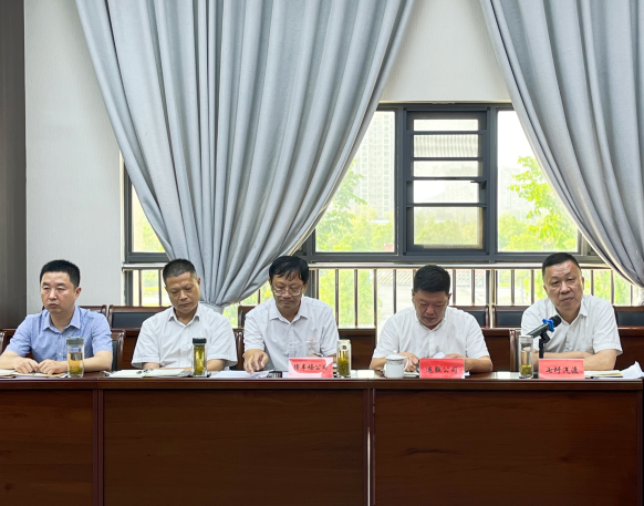 泰興市交通產(chǎn)業(yè)（集團(tuán)）有限公司召開(kāi)2022年上半年工作總結(jié)暨下半年工作推進(jìn)會(huì)