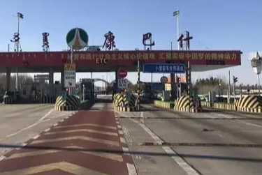 鄂爾多斯康巴什高速收費(fèi)站保溫管