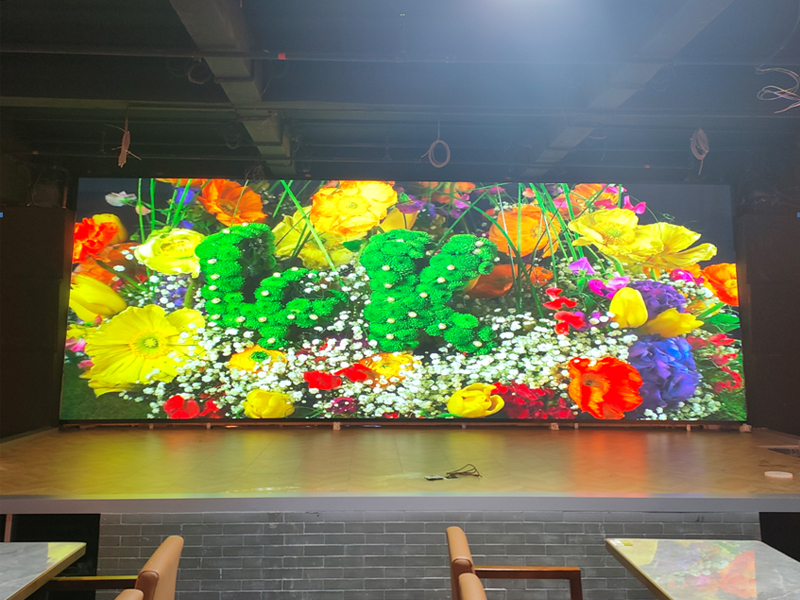 观山湖某酒吧P2.5（20.88平方）完工实拍