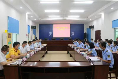 海南省保亭县委书记率队调研县市场监管工作