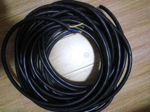 华鹏电缆厂家介绍电缆的主要组成