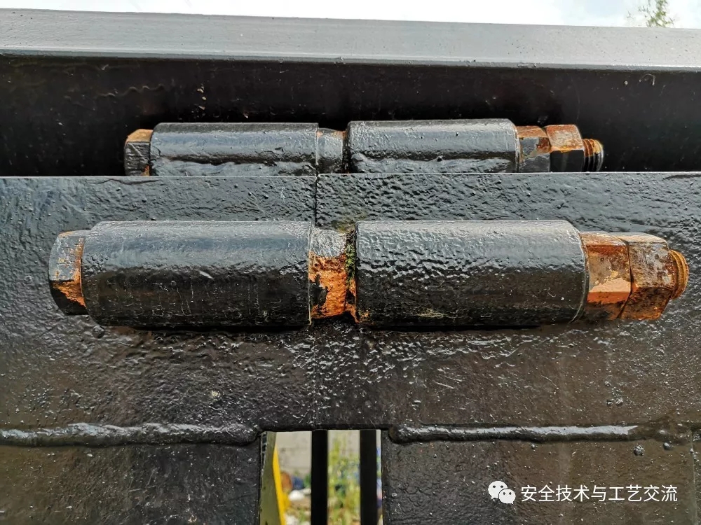 塔吊要倒塌，其實(shí)很難！但沒人管理就容易