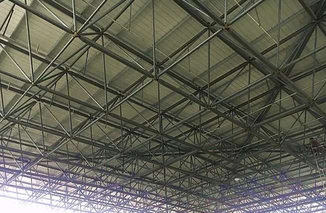 安徽金属网架结构屋顶如何防水