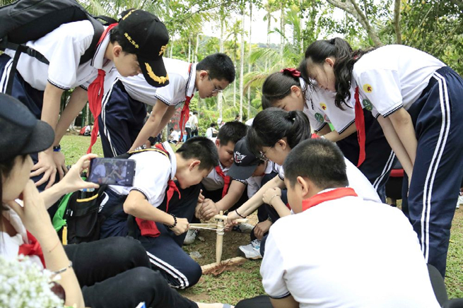 笃行少年探秘雨林，三亚市第九小学六年级呀诺达研学之旅圆满结束