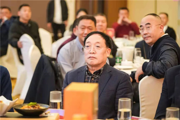 【散文】传承优良家风 弘扬优良传统——参加熊同山首长80寿宴有感‖陈启琳