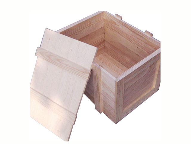使用木包装箱的时候有哪些防护要求