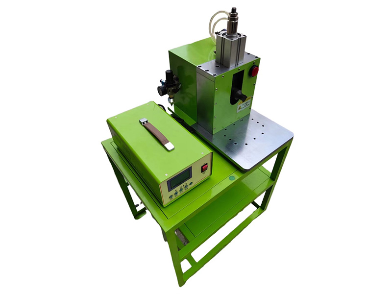 Advantages of ultrasonic welding machine in industry applications