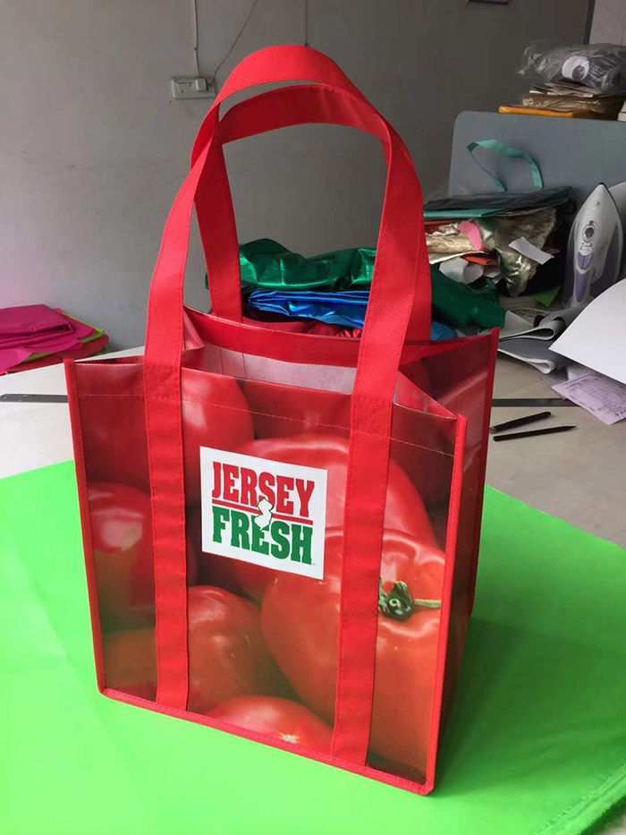 Fruit and vegetable gift bag