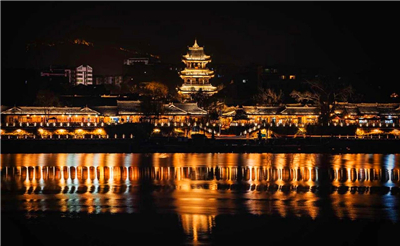阆中古城：穿梭街巷乐不疲