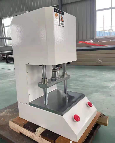 CP-26气 动 冲 片 机