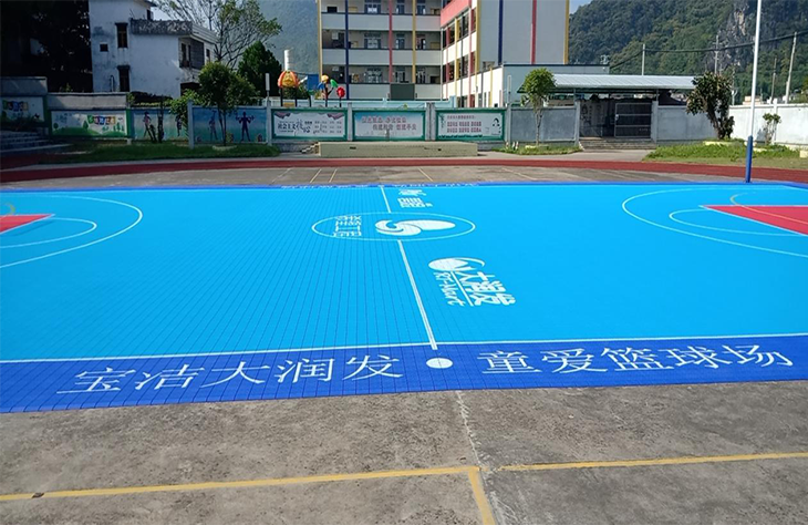 好配搭的幼兒園拼裝地板如何選？